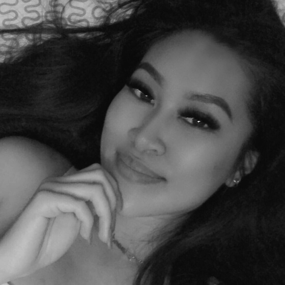 Meet your Posher, Amanda - Picture 1 of 1